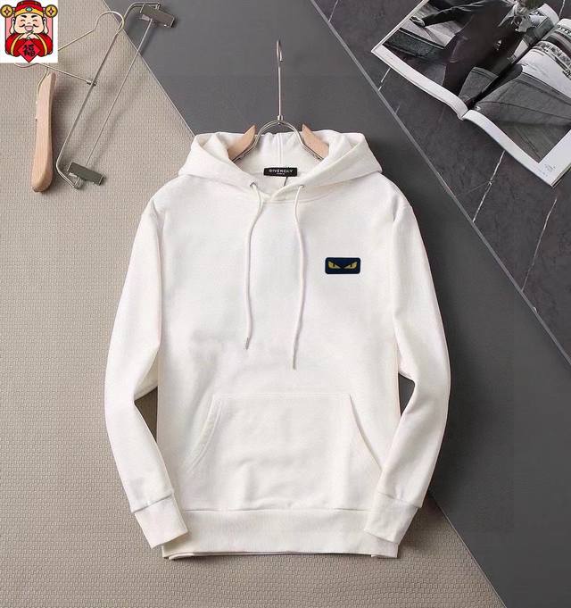 直批160 品牌【Fendi 芬迪】(胖子福音) 2025Ss春款最新款长袖带帽卫衣，官网同步发售 清爽透气 采用顶极天丝罗马 舒适柔软 3D立体清晰 时尚感超