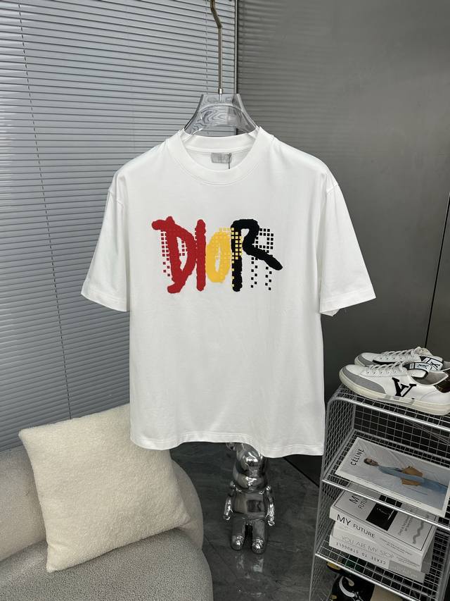 P230 Dior迪奥 2025Ss春夏高品质高克重索罗纳纯棉T恤，工艺品级别，重工工艺，尊享好货，车线做工符合精品要求，超级好搭配，品质及剪裁设计都堪称一流，
