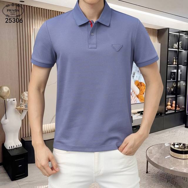 p230 Prada* 款号：25306 25夏季新款硅胶字母厚版滴胶工艺 面料采用进口120支双股液氨棉 简约百搭款Polo短袖，顶级原单辅料元素打造，潮男时