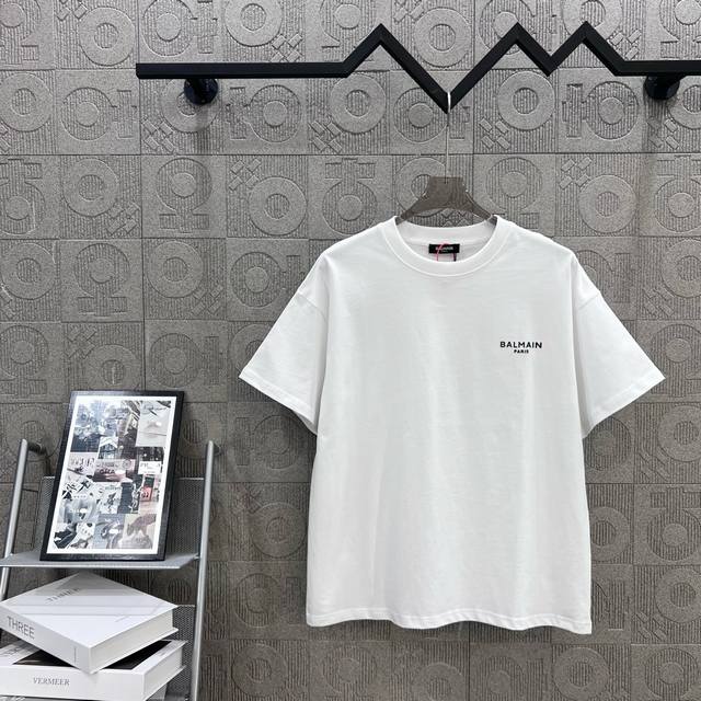 120 balmain 巴尔曼 简约小字母印花 大Logo标识精致升级，灵感源自八十年代复古 原版面料 官方同款 短袖T恤 定制260克同缸染面料 手感非常舒服