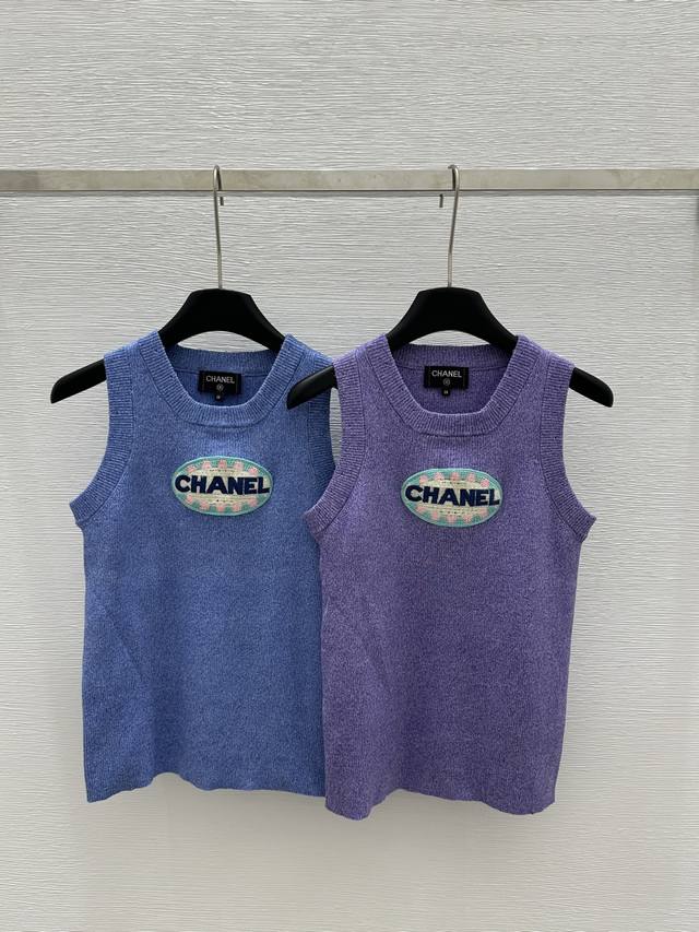 p250顶级原单配包装 Chane*20250310新品上架 修身针织背心 定制Yb进口纱线织造 定色定染 完美还原 柔软亲肤 舒适有型 有明显毛绒料质感更显份