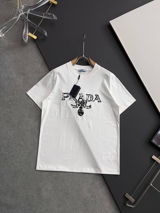 p160）Prad*、25款最新主流潮流短袖，精工牌潮流百搭顶级经典短袖3标齐全，潮男时尚，无论是上身舒适度还是都是无可比拟的存在、尺码：Xs- L