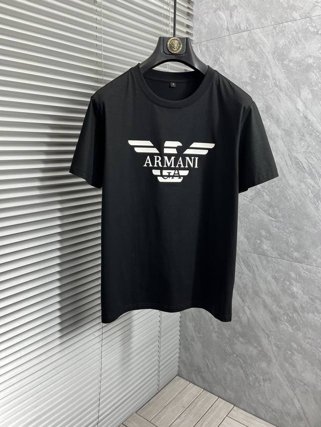 p190 Amir‘’2025Ss春夏最新款圆领时尚短袖T恤，官网同步，专柜纯棉面料！贴肤舒适，耐看又好穿，经典简约Logo设计，原厂工艺一丝不苟，型男必备单品