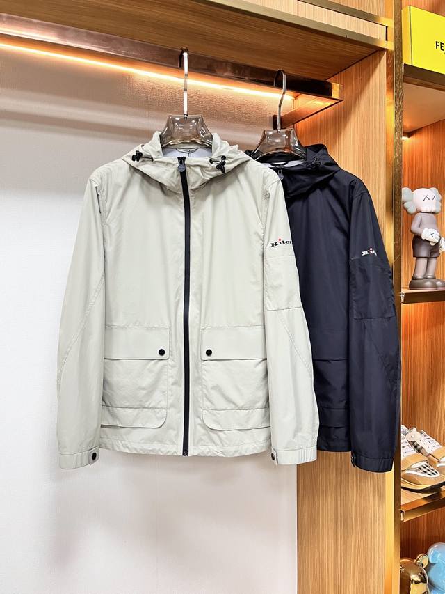 p480 Kiton 【2025春季夹克专柜同步上线】 潮流新风尚，春日新选择！ 2025春季夹克系列现已专柜同步上线，带你抢先领略春日时尚！无论是简约大气的基