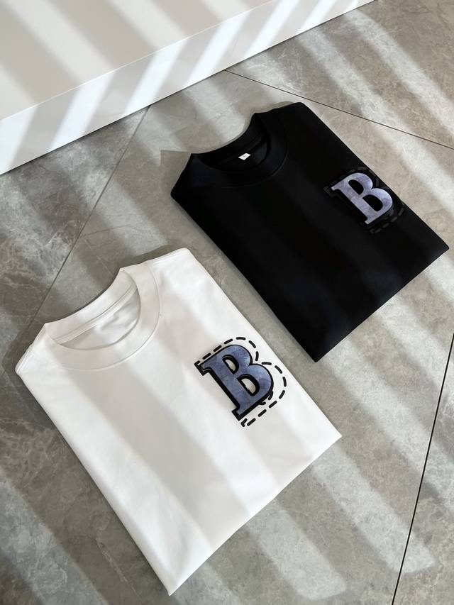 P230 Burber*Y巴*莉2025春夏新品男女同款短袖T恤，重磅来袭，最近比较火热的环保纯棉面料制作而成，高端户外运动休闲系列，非常火热运动风潮！Bur最