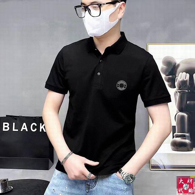 p210 Burberry 巴宝莉 顶级翻领时尚商务翻领短袖高级无痕定制高级定制百搭款式 任何人都可以轻松驾驭 面料全订制工艺 胸前奢华经典品牌最新Logo设计