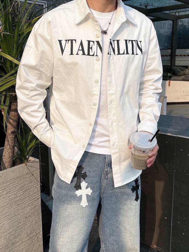 p 190 Vtaenlitn高定款 华伦天奴、新款衬衫 打造时装艺术感，立体剪裁修身版型，上身效果很帅气，微彰显品位，整体细节可以对比、效果非常有型 ，单穿内