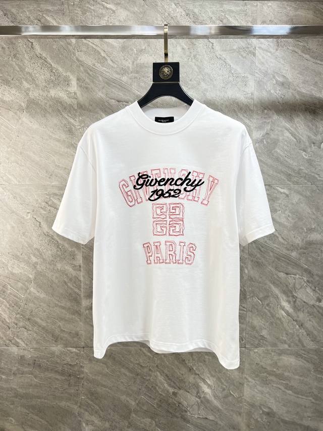 p180Give/纪梵希 2025年春夏新品上新 三标齐全 圆领短袖T恤 好货不用过多介绍 看细节 专柜码数：S-Xxl 175/140建议M