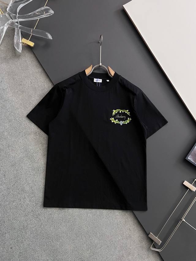p220）2025独家·新品！Bur*爆款手工】美国杜邦公司所罗纳面料黑科技）爆款现货春夏短袖，简约基础衣橱神器， 休闲百搭必备款）做工走线质感一流，三色推荐）