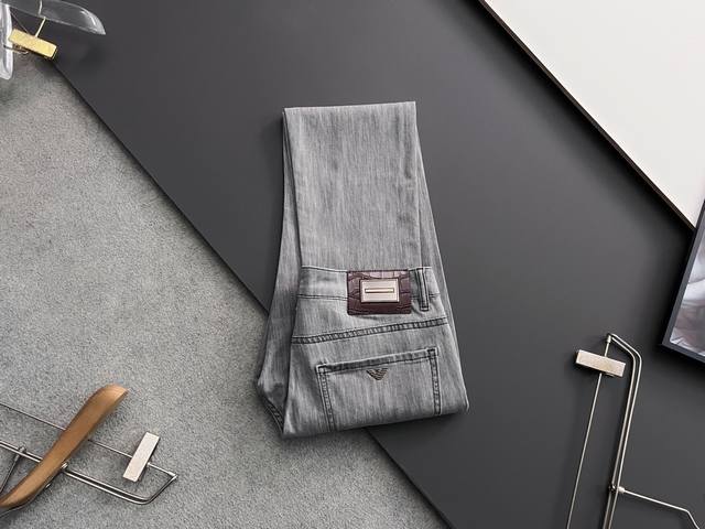 p260）Amran*2025Ss新季牛仔裤、重工水洗休闲牛仔裤，进口原版水洗弹力面料，舒适有弹性，独特设计，版型超正，舒适透气，档次极高，专柜品质，上身帅气十
