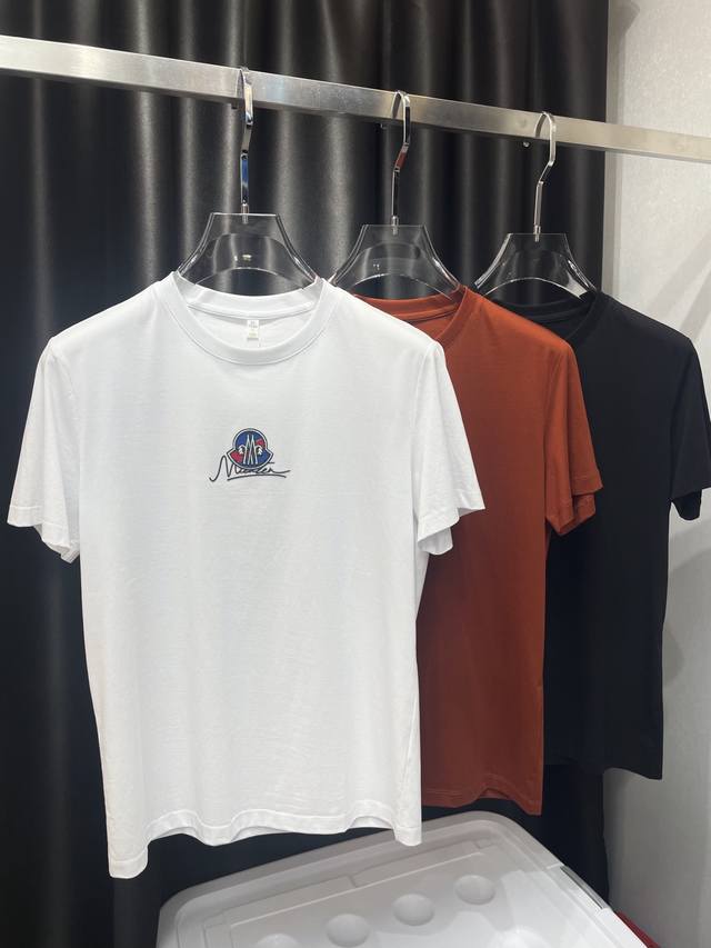 p220 蒙口Moncler 25春夏新品烧花短袖T恤衫，定制丝光棉面料；黑色 棕红色 白色 M～Xxxl