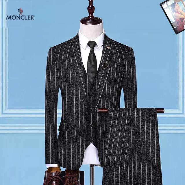 #Chang P360原单新款男士三件套西装套装 官网同步原单高端西装外套 ！高精度重磅工艺！ 非常显休闲帅气，全进口材质 面料采纯棉面料 高端版本 做工精细！
