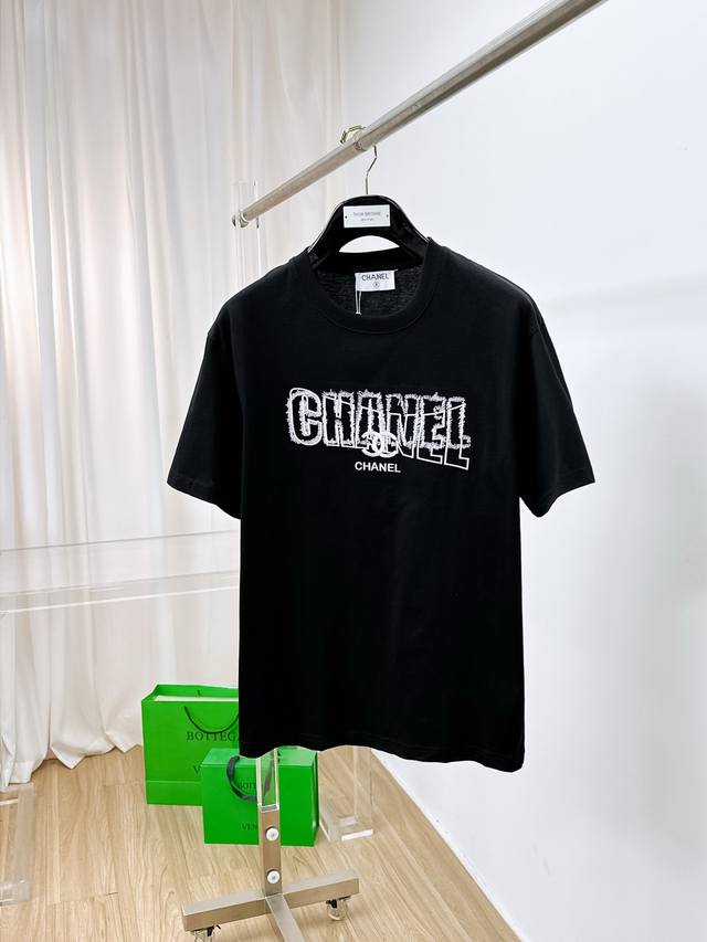 p220Ss香家纯棉最新面料（最高版本）Cha字母刺绣工艺经典标识图案Logo时尚简约潮流短袖，最顶级的品质专柜原单短袖，顶级制作工艺进口面料，专柜款独特设计，