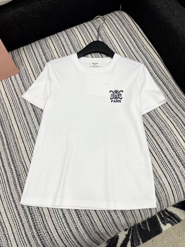 p160 · 5/爆款现货 原单品质 Celi*｜25限定系列新品刺绣Logo短袖T恤 精致常规版型上身巨显瘦！ 定制最新刺绣 低调奢华！ 时髦精必备单品解锁所