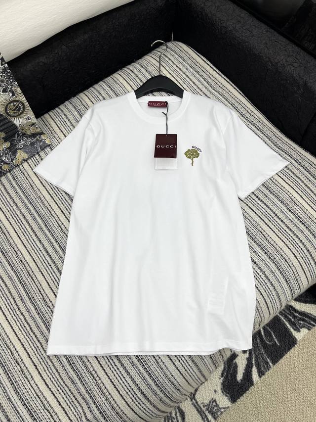 p170 · 5/爆款现货 原单品质 Gucc*｜25限定系列新品拼接螺纹短袖T恤 精致常规版型上身巨显瘦！ 定制最新花朵刺绣 低调奢华！ 时髦精必备单品解锁所