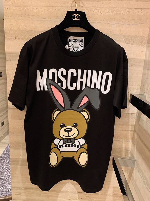 2020Mos新款大耳朵兔Tee，经典款 代购品质 众多明星同款，进口原版面料，百搭又舒适， 胸前兔子印花俏皮可爱，完全不挑人穿 强烈推荐尺码Xxs Xs S