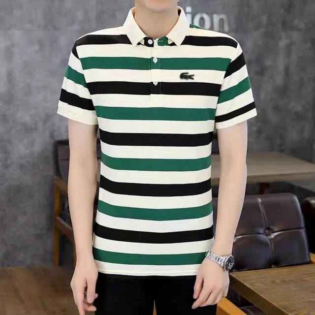 Lacoste 法鳄夏季新款条纹翻领Polo衫半袖上衣潮牌高端百搭纯棉男装 这个牌子一贯给我的感觉就是绅士感十足的精致品牌！ 所以对他的印象特别深刻！ 作为今年
