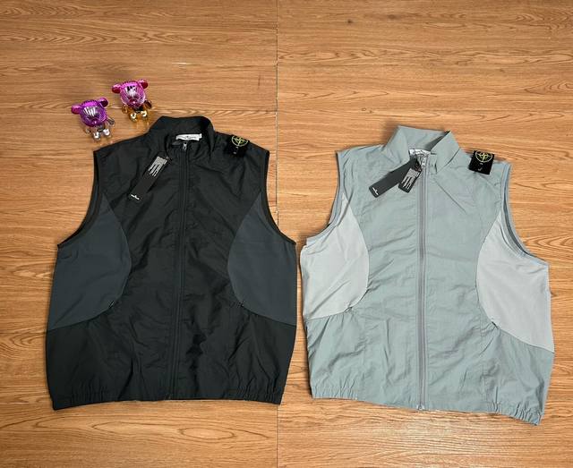 Stone Island 石头岛拼接户外网眼马甲 甄选品质 实拍可见 面料采用高品质优质正品尼龙马甲面料 三防户外面料 整件二本针走线 机能工装日系风十足 当季