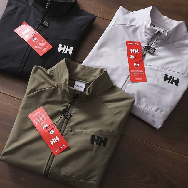 严选好货！海丽汉森Helly Hansen新款男士立领夹克外套！经典时尚款，客供双线格科技尼龙梭织面料，防风防水，舒适耐穿！3D立体裁剪版型，胸前隐形拉链口袋设