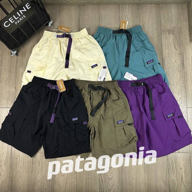 Patagonia巴塔哥尼亚美式小标短裤男休闲运动工装直筒五分裤。美式工装复古多口袋，经典简约 不过时 街头风潮潮流款，锦纶材质，轻盈柔软，久洗久穿 不变形 全
