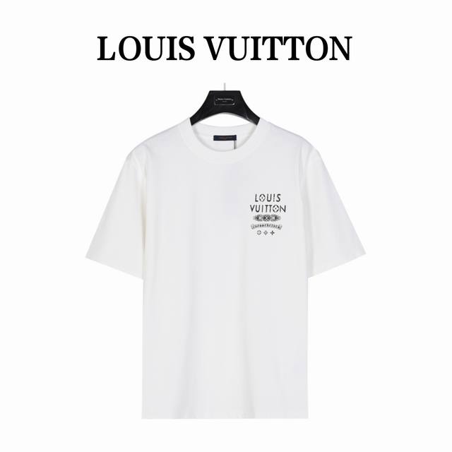 Louis Vuitton & Chrome Hearts 联名款Logo字母印花短袖T恤 面料：240克双纱高密度纯棉面料 - 工艺: 整件衣服采用精密压花工