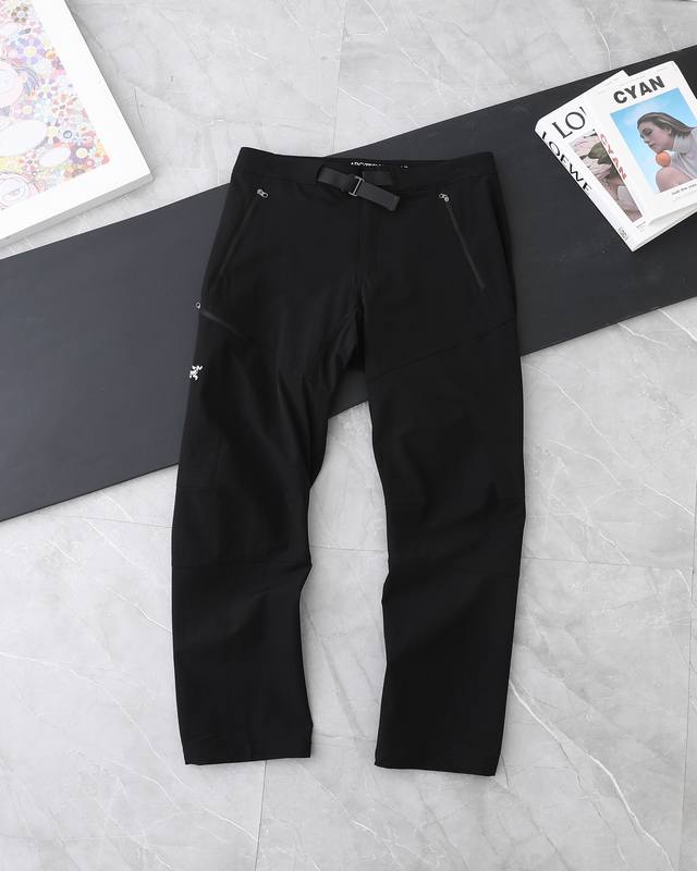 Arcteryx始祖鸟春秋长裤Beta Pants 刺绣 春夏秋 薄款防水Gtx挺阔全拉链男女同款裤子 颜色：黑色 灰色 藏青色 尺码：S M L Xl 始祖鸟