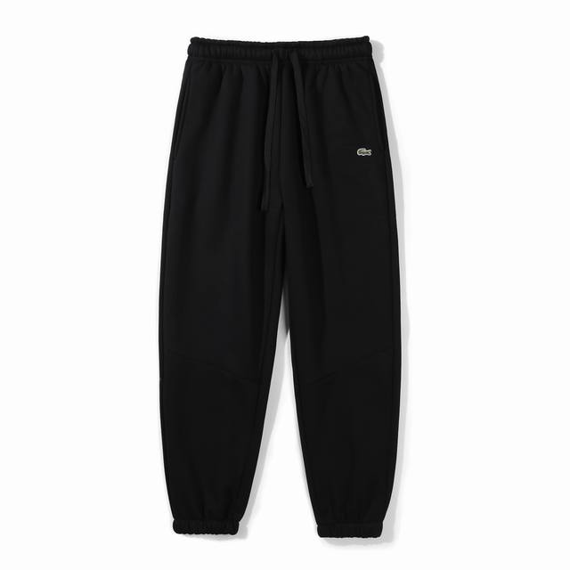 Lacoste法国鳄鱼经典款刺绣小标卫裤 定制主标 辅料 水洗齐全 原单品质必入款 一年四季可穿 甄选380克双股毛圈面料 柔软舒适 质感厚实 定制刺绣品牌小标