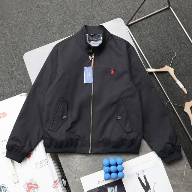 上新 顶级复刻 高端定制 - Ralph Lauren 拉夫劳伦 美式古着经典立领老干部复古夹克外套 - 款号：W247011 - 颜色：黑色 深藏青 卡其 -