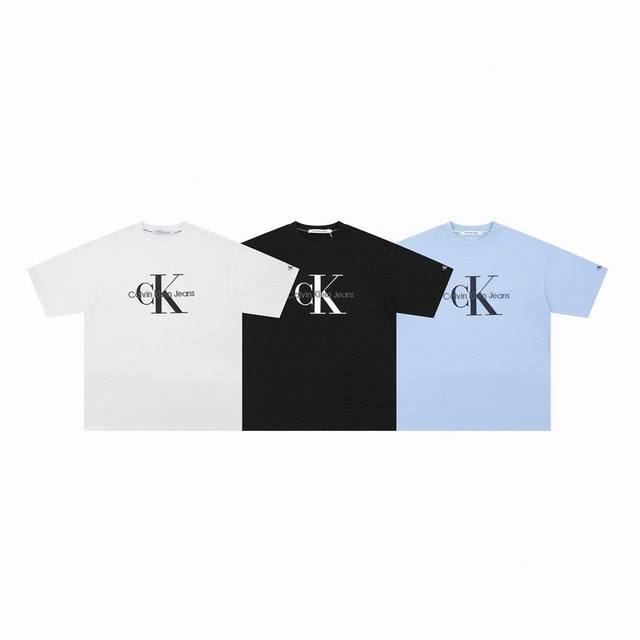 Calvin Klein Ck 经典大印花 Logo 字母刺绣袖标三色情侣圆领短袖 T恤-原版代购品质 Color：黑色 白色 蓝色 Size：S M L Xl