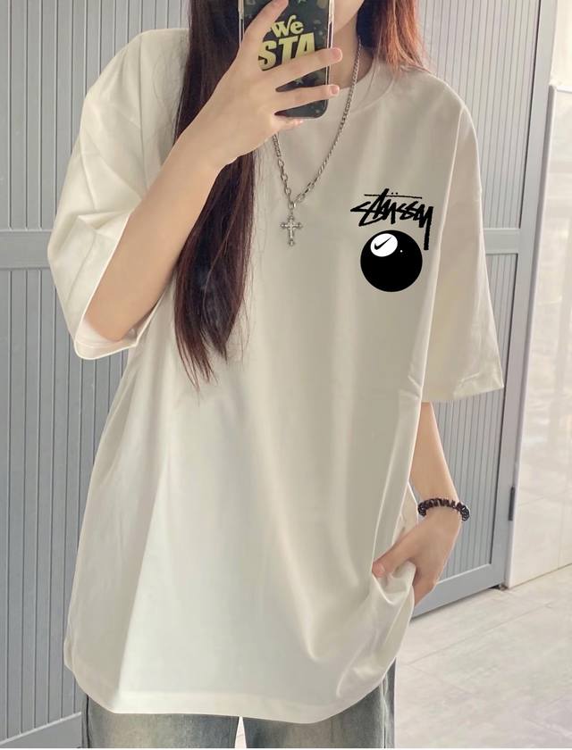 Stussy X Nike斯图西联名耐克圆领短袖半袖T恤 面料采用260克纯棉双纱食毛面料 双线二本针压线 久洗不变形 原版定制三标 高端进口印花 随意水洗 情