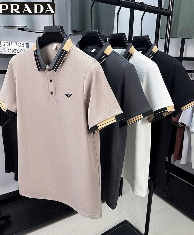 普拉达Prada夏季新款，男士夏季时尚百搭舒适针织提花翻领Polo衫，男士短袖T恤衫！ 颜色:黑色，灰色，白色，卡其色 尺码:48-58