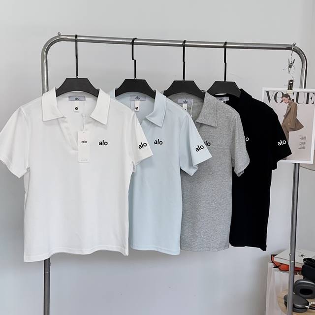Alo｜Alo新款Polo领四色短袖，老钱风的回潮把Polo领短袖从功能单品变成了时尚单品，Seco空气感，轻薄舒爽透气性极佳！自带棉柔感和清凉感，人手一件！万