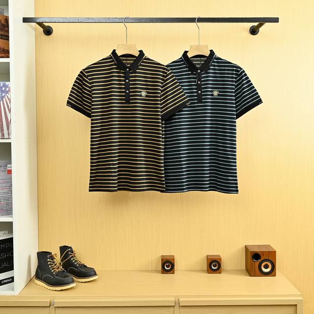 上新， 款号25128 Versace 范思哲男士新款条纹冰丝高温烫钻短袖 Polo衫 贸易公司渠道货，重磅级奢华尖货，专柜年年必推基础款，专柜橱窗主打展示款，