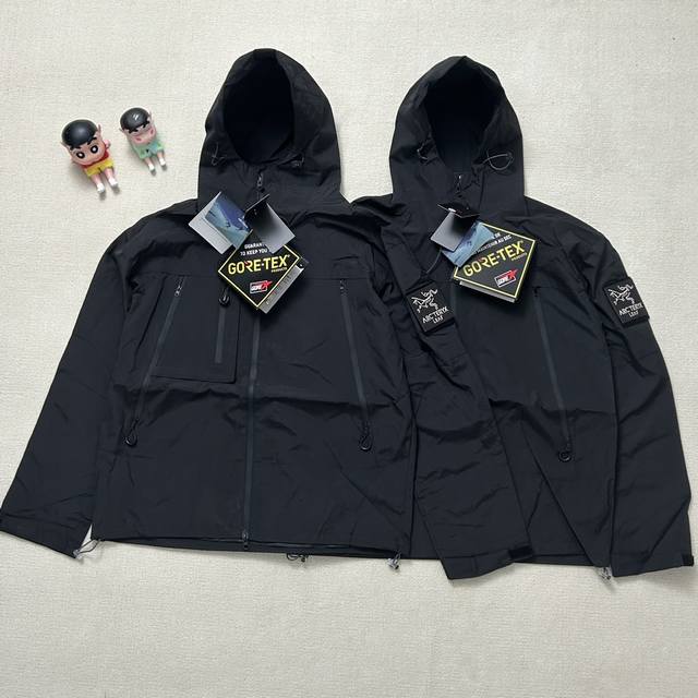 实拍图 始祖鸟Arc‘Teryx Beta Lt Gore-Tex 冲锋衣 魔术贴勋章机能风拉链夹克 始祖鸟Arc‘Teryx Beta Lt Gore-Tex