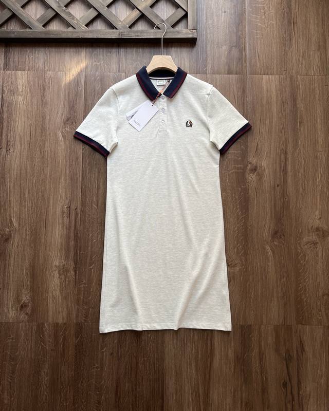 宋佳明星同款 Hazzys哈吉斯连衣裙女25Ss春新款时尚撞色Polo裙！！ Phiz 撞色Polo裙 焕然演绎 进阶格调 主打时尚撞色设计和高级面料工艺，适合