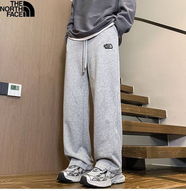 北面The North Face春季新款专柜款倒立Logo简约风潮流运动裤卫裤 男女同款 休闲裤直筒裤， 高品质爆款抖音 小红书 Ins超火款 专柜同步发行 情