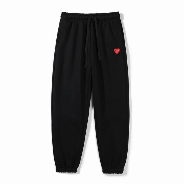 供 Cdg Play川久保玲经典款爱心卫裤 定制主标 辅料 水洗齐全 原单品质必入款 一年四季可穿 甄选380克双股毛圈面料 柔软舒适 质感厚实 定制爱心刺绣小