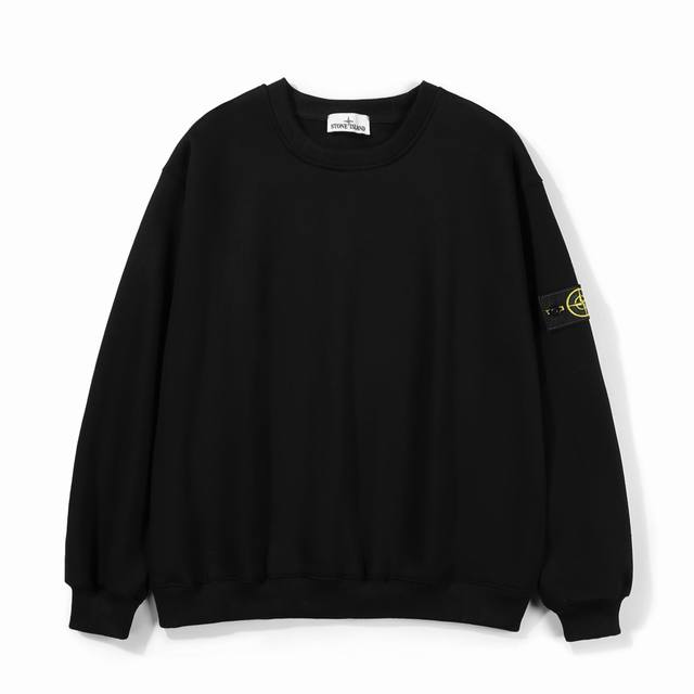 供 Stone Island石头岛徽章毛圈圆领卫衣 原版宽松版型 秋冬必入 甄选380克纯棉毛圈面料 纽扣全部开模 与原版一致 带品牌字母Logo 定制徽标及章