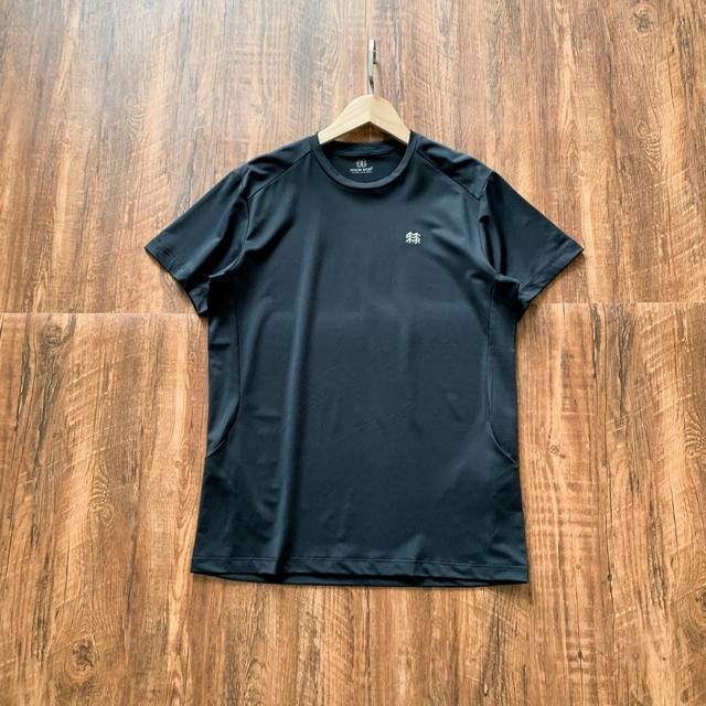 Kolon Sport可隆夏男士圆领短袖吸湿速干T恤防晒Upf80+弹性上衣！！ 男士圆领短袖T恤 吸湿速干 防晒 场景系列 Collections 适用场景