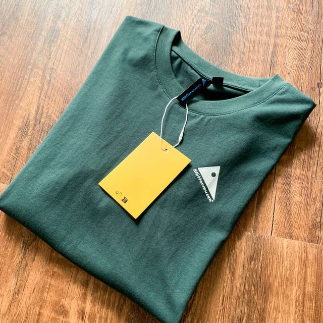 Klattermusen攀山鼠男款短袖T恤 打伞鼠版 新品10327 优势 Runa Rain Mouse Ss Tee 如尼文短袖T恤 纯棉长袖袖T恤，精致品