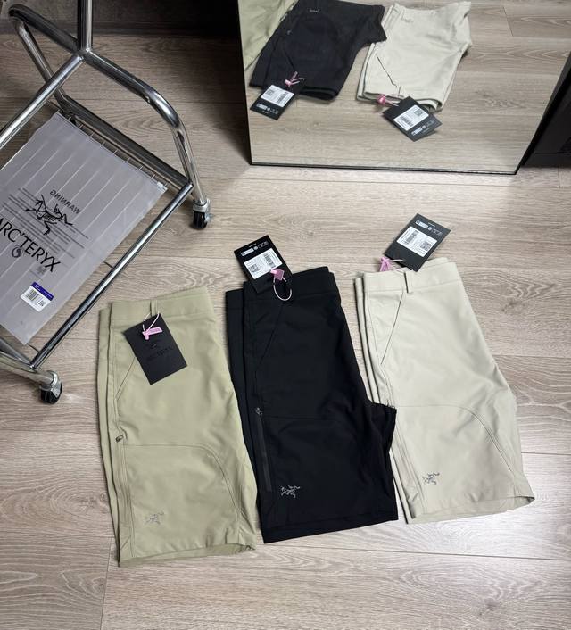 上新 -25Ss春季新款Arc'teryx 始祖鸟三色刺绣户外运动休闲工装风情侣款短裤- 颜色：黑色 卡其 米色 尺码：28 30 32 34 36 采用特殊研