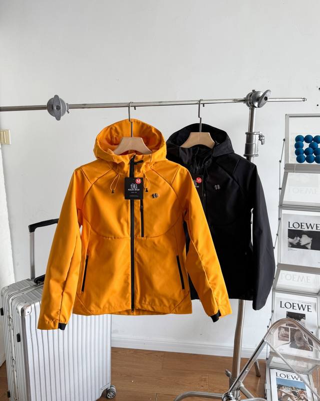 Kolonsport 可隆高定版冲锋衣防水夹克外套 可隆专柜同步登山系列 采用进口客供面料 2025春季新款来袭！克隆高端牛货！贸易公司订单！硬壳单层冲锋衣！