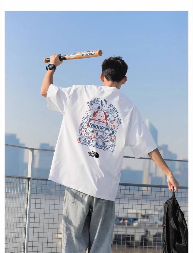 260G重磅纯棉 The North Face 北面 Tnf 史努比 Snoopy “1950复古记忆”联名系列 短袖T恤 男女同款 半袖 情侣款 面料工艺：