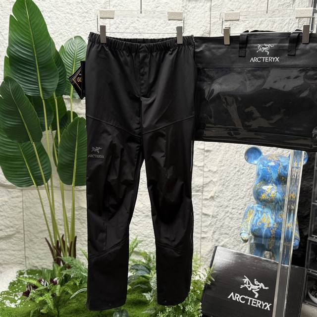 供货 #代购级 始祖鸟硬壳拉链裤冲锋裤22Fw Arcteryx Beta Pant始祖鸟全拉链长裤30116硬壳冲锋裤户外长裤 今年的始祖鸟似乎开了挂，从户外