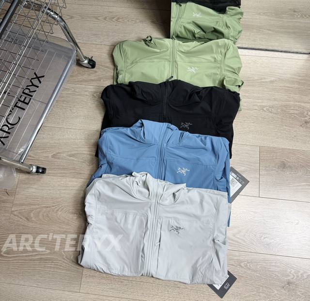 上新 供私 -Arcteryx 始祖鸟Gamma Lightweight Hoody 纯色连帽软壳轻薄户外防风防晒夹克外套 男女同款 -面料：采用原版一比一Fo