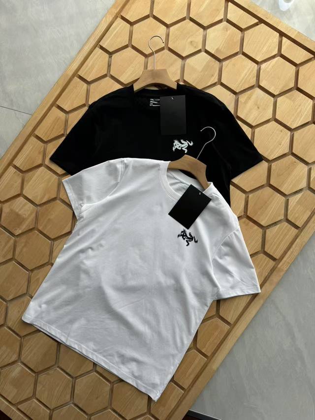 Arc'teryx 2025新款始祖鸟情侣男女同款短袖T恤Arcteryx -系列Kragg Cotton Bird Tile 纯棉T恤背后拼图 男女同款T恤