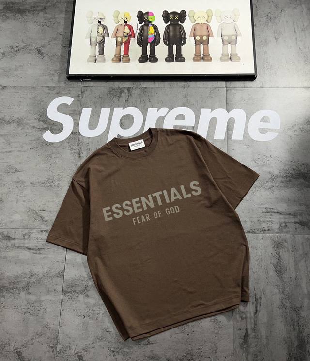 Essentials经典限定系列专柜款 厚板硅胶印花 复古情侣 印花短袖T落肩袖 重磅280G精梳棉材质 透气舒适 版型宽松 进口外贸级专柜印花，随意搓洗不褪色