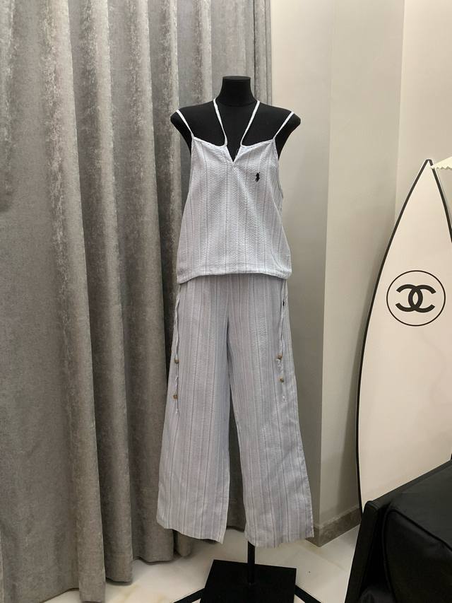 Ralph Lauren 拉夫劳伦Rl小马刺绣吊带背心松紧腰长裤套装 款号：25671904249 颜色：蓝白色 尺码：Sml S码80-95斤 M码95-11