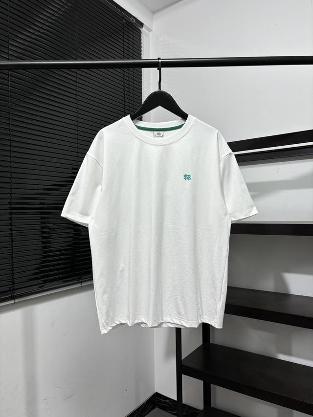 高版本，质量很好！Kolon Sport可隆男女同款短袖T恤！后背树木帐篷大自然风景印花情侣款短袖圆领T恤上衣 Kolon Sports 科隆简约而不失时尚的设