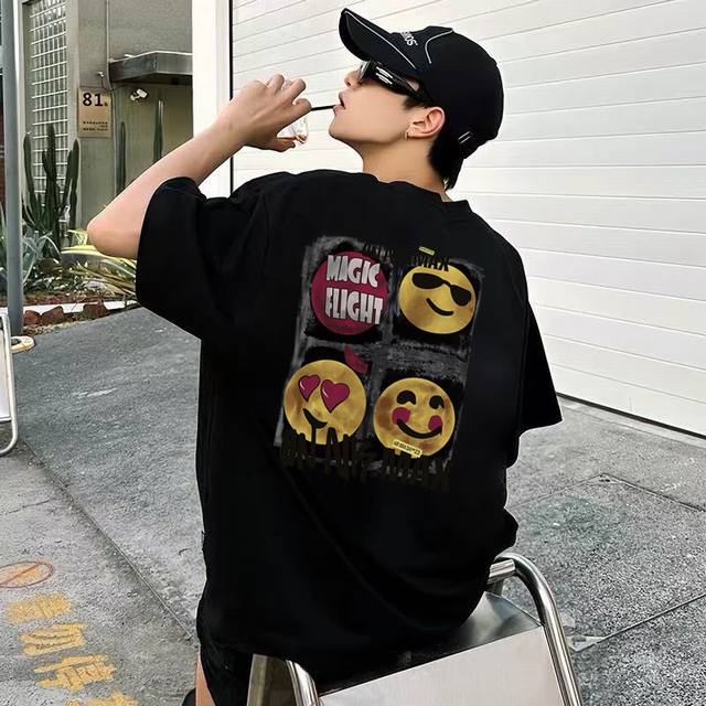 260G重磅纯棉 Nike 耐克 小字母Logo 复古笑脸墨镜 潮牌 短袖T恤 男女同款 半袖 情侣款 面料工艺： 1.260G重磅纯棉，100%棉，恰到好处的